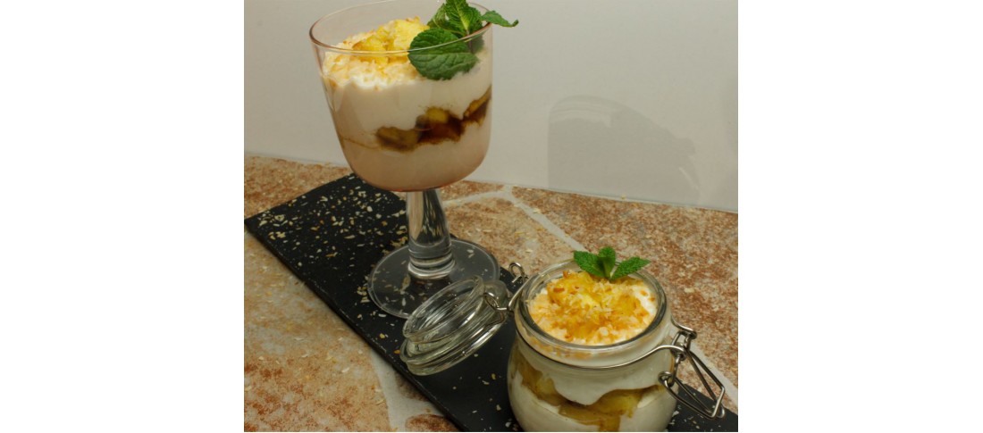 südländisches Joghurt-Ananas-Dessert